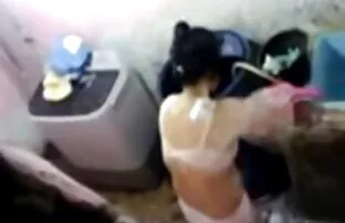 XXX नग्न लड़की एक bf सेक्सी मूवी हिंदी आदमी है,