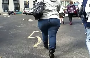 XXX जोर से मालिश बदमाशी एक लड़की मालिश के बाद हिंदी में सेक्सी फिल्म मूवी