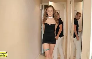 XXX दो लोगों द्वारा साझा किए गए टुकड़ों के साथ सौंदर्य जो पूल में एक दूसरे से प्यार सेक्सी मूवी वीडियो हिंदी करते हैं