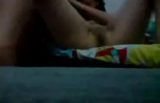 XXX बेब तितली के साथ फुल सेक्सी वीडियो फिल्म गुलाबी निपल्स में निजी अश्लील