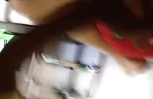 XXX सौंदर्य हिंदी पिक्चर सेक्सी मूवी एक हरे रंग की पोशाक में एक छड़ी बेकार है