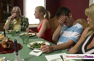 XXX बड़े स्तन हिंदी सेक्सी मूवी 2 परिपक्व खुद को बकवास