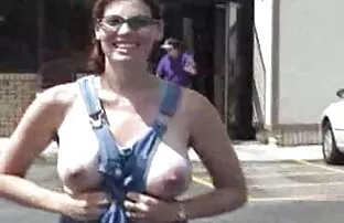 XXX एक आदमी फुल हिंदी सेक्सी मूवी के लिए दो खराब महिला