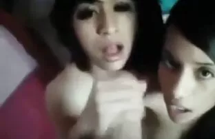 XXX बिग बॉस शिकंजा सचिव फुल मूवी वीडियो में सेक्सी बिल्ली और गले में